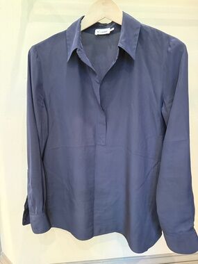 R Label Women's Navy Collared Long-Sleeve Blouse